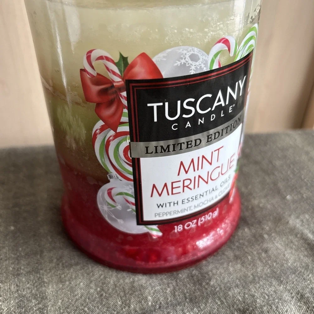 New Limited Edition Tuscany Candle Mint Meringue with Essential Oils 18 OZ